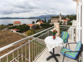 Apartments Ana Lopud - One-Bedroom Apartment with Balcony and Sea View - 4 2 floor